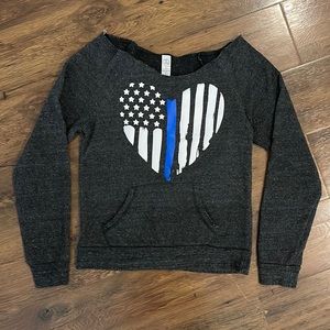 Police Thin Blue Line Heart Flag Pullover Sweatshirt Womens Small